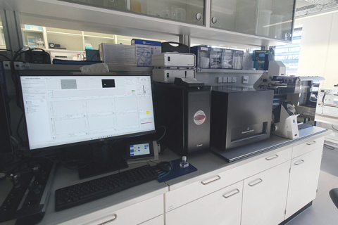 Real-time deformability cytometry system used for cell therapy analysis at Fraunhofer MEOS